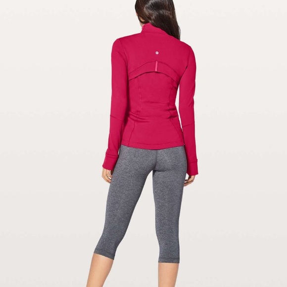 ❌SOlD❌RUBY RED lUON Lululemon Define Jacket - Picture 15 of 17